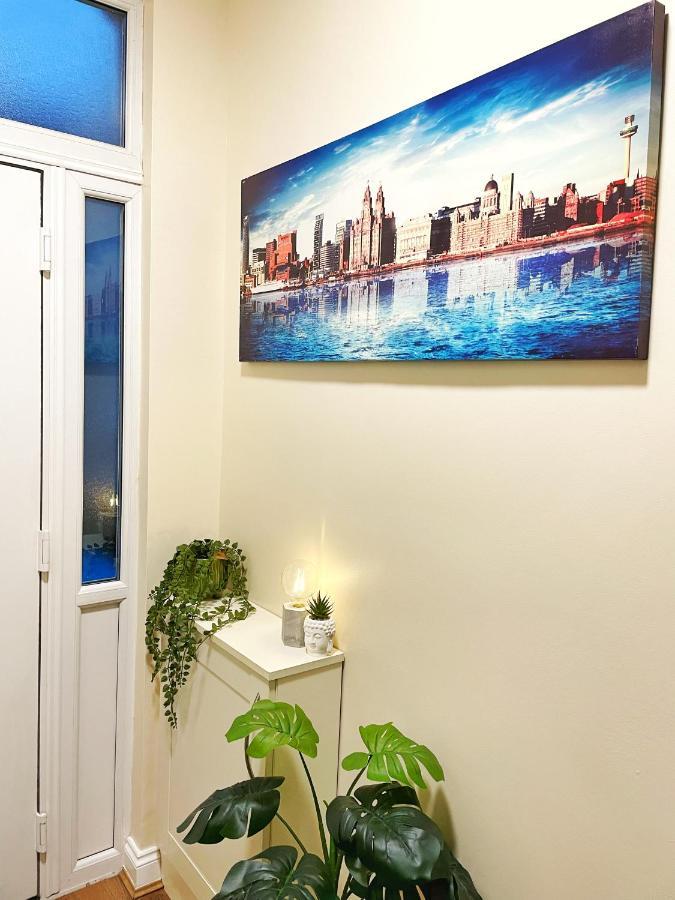 Holiday home 5 Bedroom, Sleeps 9 - Base To Explore And Beyond